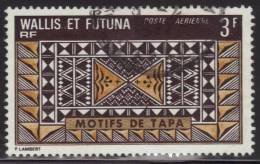 WALLIS Et FUTUNA 1975   Poste Aerienne PA 58 Oblitéré Cachet Haut  Motifs De Tapa. - Gebraucht