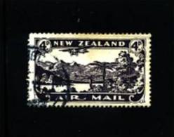 NEW ZEALAND - 1931  AIR MAIL  4 D. VIOLET  FINE USED - Gebraucht