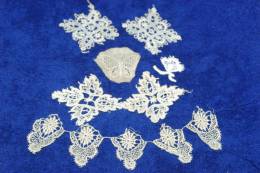 Très Anciennes Pièces De PARURE  DENTELLE  BRODERIE Ancienne Et PASSEMENTERIE / Lot 6 Pièces - Spitzen Und Stoffe