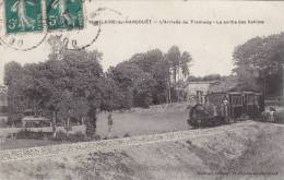 ST HILAIRE Du HARCOUËT : L'Arrivée Du Tramway à Vapeur - - Saint Hilaire Du Harcouet