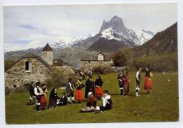 Espagne--VALLE DE TENA--Pyrénées Aragons--LANUZA, Al Fondo La Foratata (animée,groupe Folklorique,église),cpm N°53 éd Si - Huesca