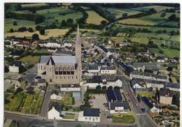 CARQUEFOU  - Vue Aérienne. L'Eglise Et Le Centre Du Bourg.  . CPM . - Carquefou