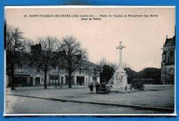 44 - SAINT PHILBERT De GRAND LIEU -- Place De L'Eglise Et Monument..... - Saint-Philbert-de-Grand-Lieu