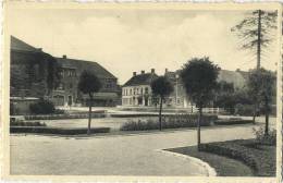 Beerse :  Kerkplaats - Beerse