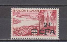 Réunion YT 321 ** : Région Bordelaise - 1955 - Nuevos