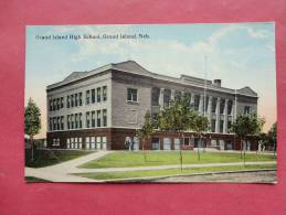 Nebraska > Grand Island -- High School Ca 1910     -ref 872 - Grand Island