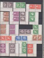 Ensemble De Timbres Neufs ** Sans Charnière MNH En Paire Bord De Feuille Séries Presque Toutes Complètes - Dienstzegels