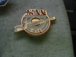 Pin´s De La Société De Tir Saint Wendelin De Harthouse-Haguenau - Bogenschiessen