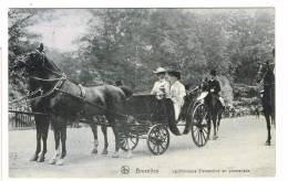 Postkaart / Carte Postale "Bruxelles - La Princesse Clémentine En Promenade" Attelage - Berühmte Personen