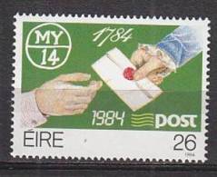 Q0894 - IRLANDE IRELAND Yv N°552 ** POSTE - Neufs