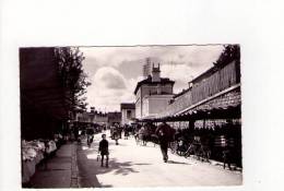 91 - Bretigny Sur Orge Le Marché  N° 18 - Bretigny Sur Orge