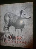 1952  N° 9    PLAISIR De La CHASSE... Voir Aussi : Eléphant Du Gabon.... Envoi Gratuit Pour La France Et Le Monde Entier - Fischen + Jagen