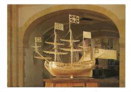 Cp, Angleterre, Portsmouth, Portsmouth Cathedral, The Golden Barque - Portsmouth