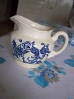 PETIT POT Ou Crème ROYAL TUDOR EXOTIC BIRD OISEAU CHOKY Récent Made In England GRINDLEY OF STOKE - Unclassified