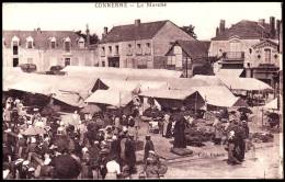 Connerre - Le Marché - Connerre