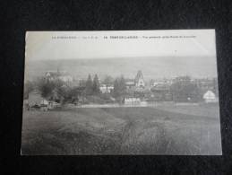 Pont - De -  L ' Arche : Le Bourg. Vue Générale Prise Route De Louviers . - Pont-de-l'Arche