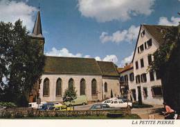 LA PETITE PIERRE - Place De L'Eglise - La Petite Pierre