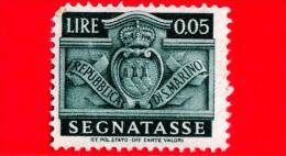 SAN MARINO - 1945 - Nuovo - Stemma - Segnatasse - 5 C. • Stemma Di San Marino • Verde - Strafport