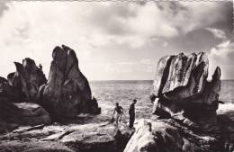 LESCONIL 29, LES ROCHERS DU GOUDOUL - Lesconil