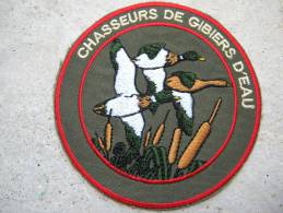 INSIGNE TISSUS PATCH POLICE RURALE CONTROLE DES CHASSEURS DE GIBIERS D´EAU ETAT EXCELLENT - Police & Gendarmerie