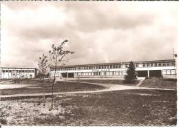 BENNEVENT L'ABBAYE .. LE GROUPE SCOLAIRE - Benevent L'Abbaye