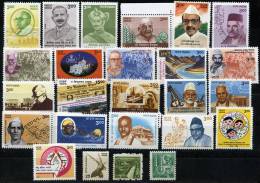 1096. INDIA (1999) - Mint Sets / Séries Neuves - Unused Stamps