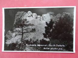 Rppc By Miller---  South Dakota > Mount Rushmore EKC Box  Not Mailed   Ref  9935 - Mount Rushmore