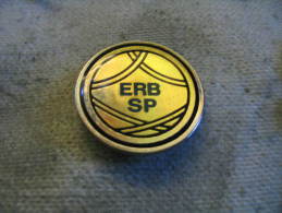 Pin´s Boule De Pétanque ERB SP - Pétanque