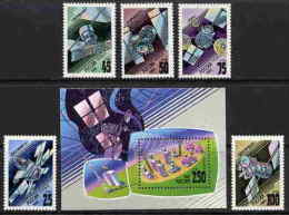 Russia 1993 Set + S/S Communications Satellites Soviet Space Satellite Cosmos Weltraum Cosmonauts Stamps MNH Mi 301-306 - Blocs & Hojas