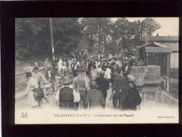 77 Villeparisis Le Dimanche Jour De Marché édit. Cornillat F.F.  , Très Animée,  Passage à Niveau - Villeparisis