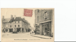 Saint-Pierre-le-Moutier - 58 -   Fontaine Et Rue De Paris - Saint Pierre Le Moutier