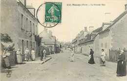 Juin13 1298 : Massay  -  Grande Rue - Massay
