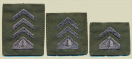 SLOVENIA, SLOVENIAN ARMY RANKS FOR EPAULETTE, GRADE EPAULE, LOT OF  3 - Uniforms