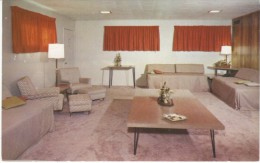 Pine Bluff AR Arkansas, Holiday Inn Hotel Room Interior View, Mid-century Decor, C1950s Vintage Postcard - Pine Bluff