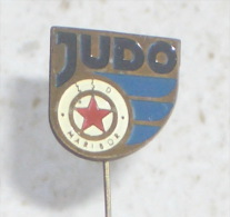 JUDO CLUB MARIBOR ( Slovenian Very Old Pin ) * Badge Distintivo Anstecknadel ( Silver Plated ) - Judo