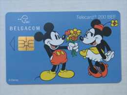 N° 13 & 36 (14 & 43). Mickey Mouse. 2 Scans. - Sammlungen