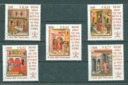 Vatican - 2001 Adoption MNH__(TH-1785) - Unused Stamps