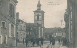 PONTVALLAIN - Soldats Balayant La Place - Pontvallain