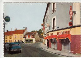 91 - BRETIGNY Sur ORGE: Place Du Général Leclerc. Commerces Bar, Restaurant, Tabac, Voiture Citroen DS, Pub Mutzig. CPSM - Bretigny Sur Orge