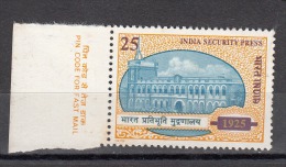 INDIA, 1975,  India Security Press,  With Tab On Left Side,  MNH, (**) - Unused Stamps