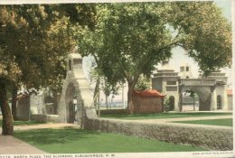 (707) Older Postcard - Carte Ancienne - Albuquerque North Plaza - Albuquerque