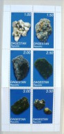 RUSSIE Nouvelle Republique. Mineraux,  Feuillet De 6 Valeurs Dentelés (emis En 1999) N°32. MNH, Neuf Sans Charniere - Minerals