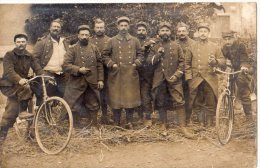 Monthuel  01     Carte Photo De Militaires  Dont Vélos - Montluel