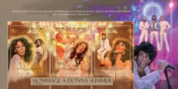 Guinea. 2012 Donna Summer. (405a) - Chanteurs