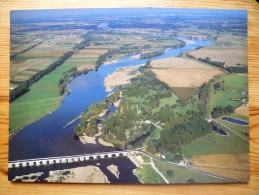 Vallée De La Loire - Vue Aérienne - (n°838) - Pays De La Loire