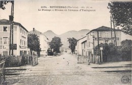 RETOURNAC PASSAGE A NIVEAU ET AVENUE D'YSSINGEAUX 43 HAUTE-LOIRE - Retournac