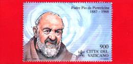 VATICANO  - 1999 - Padre Pio Da Pietrelcina - 900 L. • Ritratto - Oblitérés