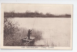 36 - GOUVIEUX - PECHE EN BARQUE SUR L'ÉTANG - 1949 - Gouvieux