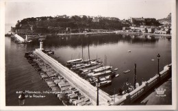 MONACO: Intérieur Du Port Et Le Rocher - Port