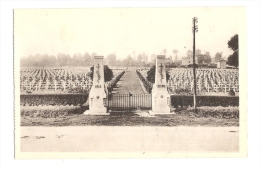 Cp, Militaria, Bras, Près De Verdun, Le Cimetière Militaire Français - Cimetières Militaires